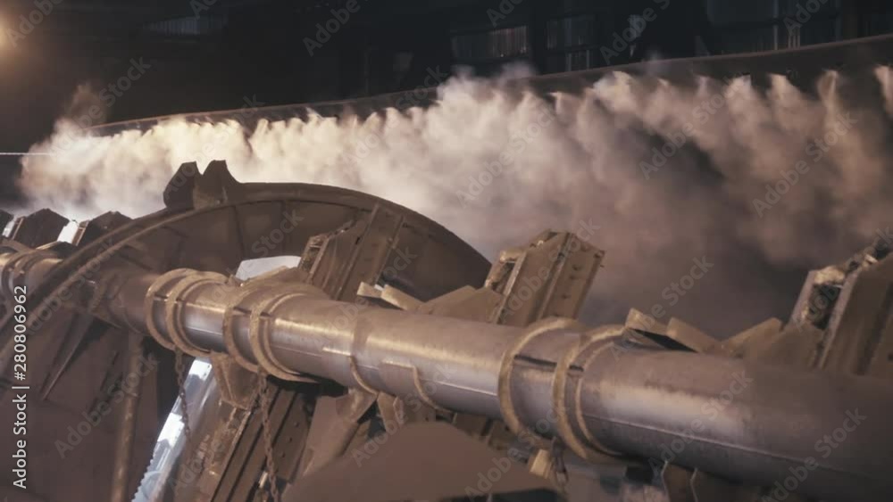 monster machine 4K. railway car turns over 5 monster machine 4K. railway car turns over 5