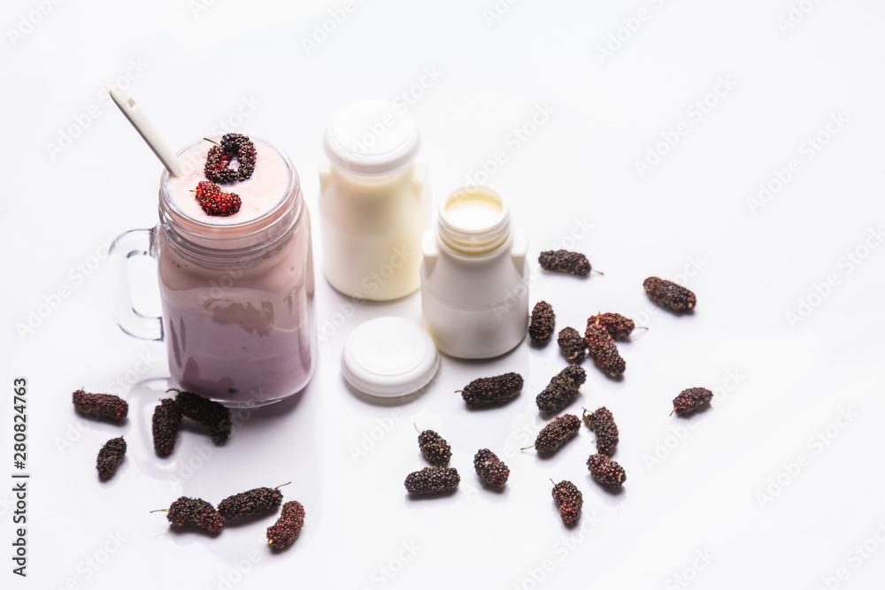 Greek yogurt with mulberry Greek yogurt with mulberry