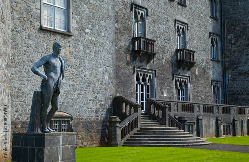 Castillo de Kilkenny. Ciudad de Kilkenny. Condado de Kilkenny. Sureste de Irlanda. photo