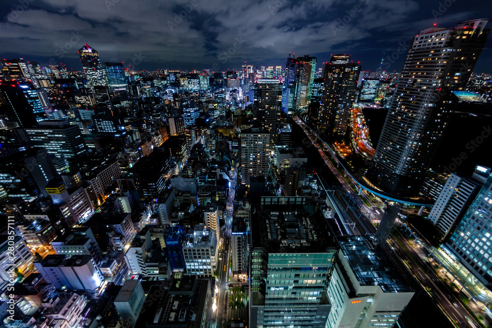 Fototapeta premium 不動産 都会 経済 夜景