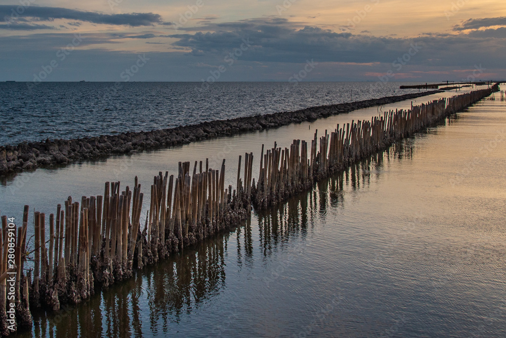 Beautiful sky and cloud at Bang Khun Thian sea view in evening. Beautiful sky and cloud at Bang Khun Thian sea view in evening.