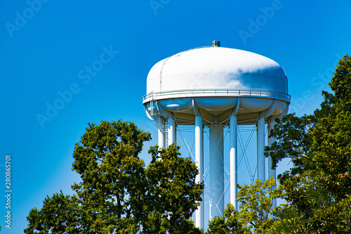 Canvas Print water tank from the past