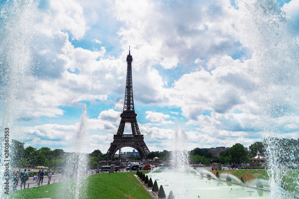 Obraz premium eiffel tour and from Trocadero, Paris