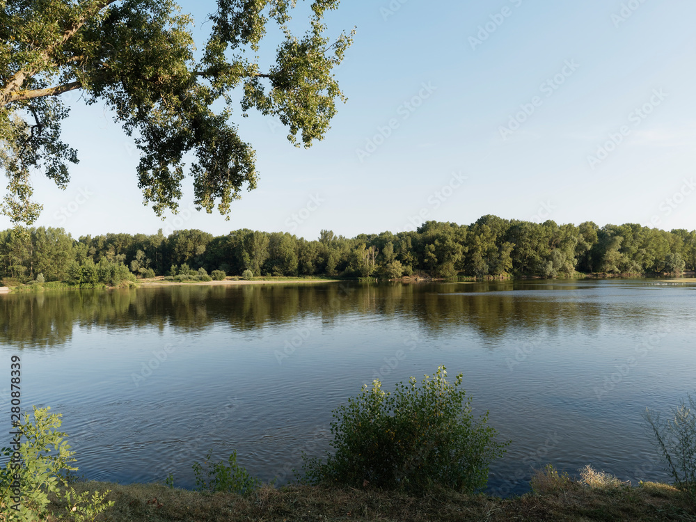 Obraz premium Paysages bucoliques de la Loire en Touraine.