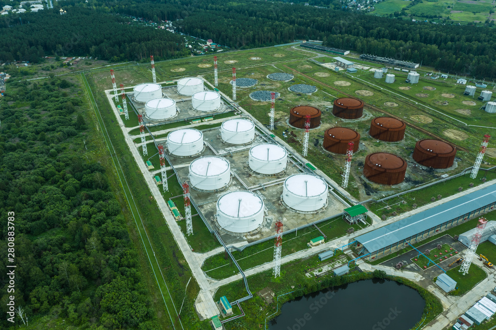Fotografia do Stock Aerial top down view of oil depot sometimes called