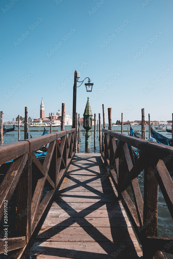Gondel, Steg, Italien, Venedig, Schiffe, Boote, Lampen, Meer, Salzwasser, wasser, Parken, Linien Gondel, Steg, Italien, Venedig, Schiffe, Boote, Lampen, Meer, Salzwasser, wasser, Parken, Linien