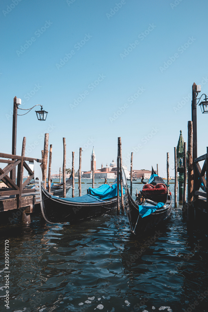 Gondel, Steg, Italien, Venedig, Schiffe, Boote, Lampen, Meer, Salzwasser, wasser