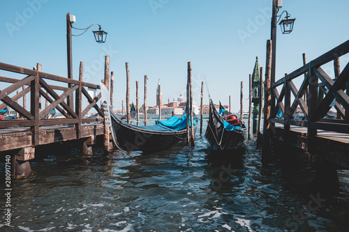 Gondel, Steg, Italien, Venedig, Schiffe, Boote, Lampen, Meer, Salzwasser, wasser, Parken, Hintergrund © mkstudio001