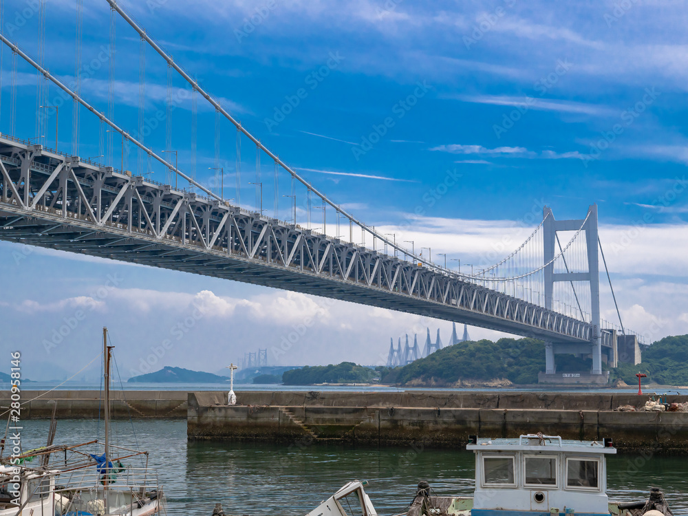 Obraz premium 瀬戸大橋