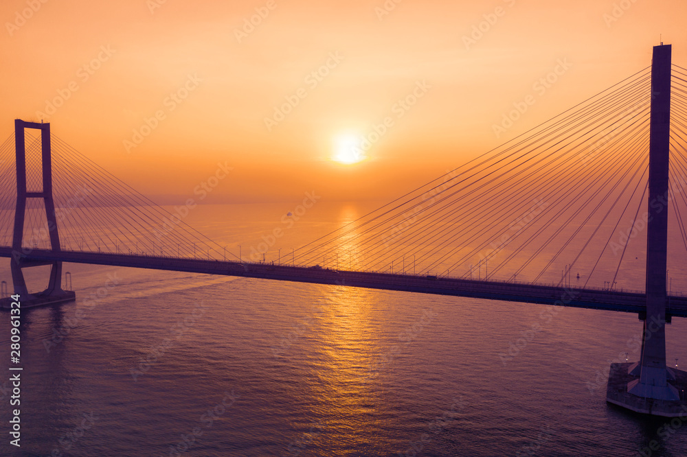 Fototapeta premium Suramadu bridge at sunset time