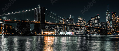 Obraz na plátne Brooklyn Bridge with downtown Manhattan