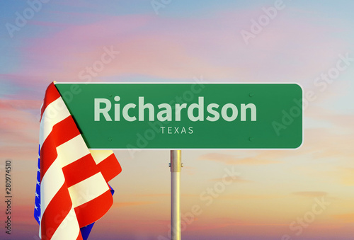 Richardson – Texas. Road or Town Sign. Flag of the united states. Sunset oder Sunrise Sky. 3d rendering photo