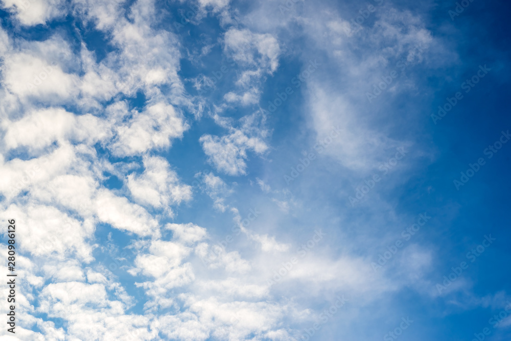 Naklejka premium Dramatic clouds texture, abstract background