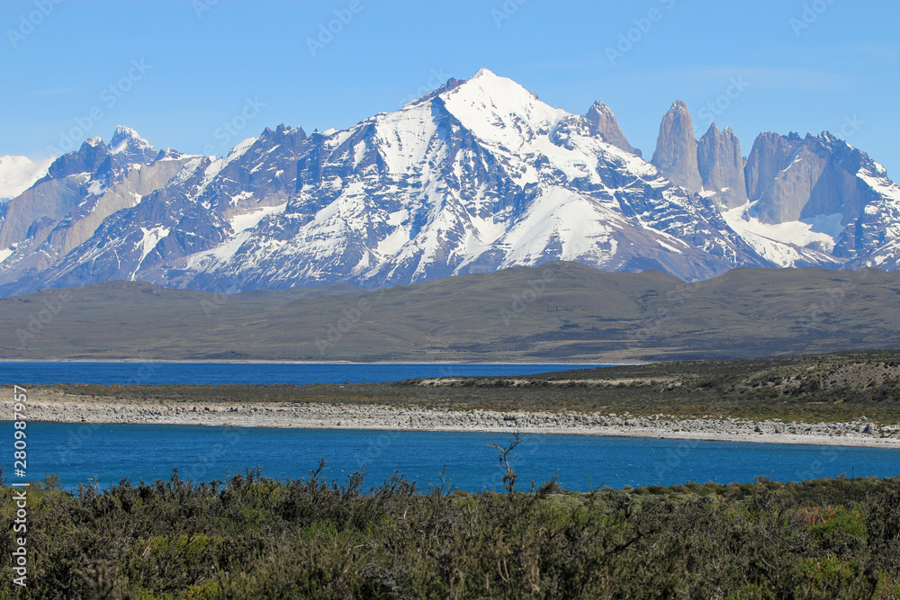 Cordillera del Paine im Torres del Paine Nationalpark. Patagonien. Chile