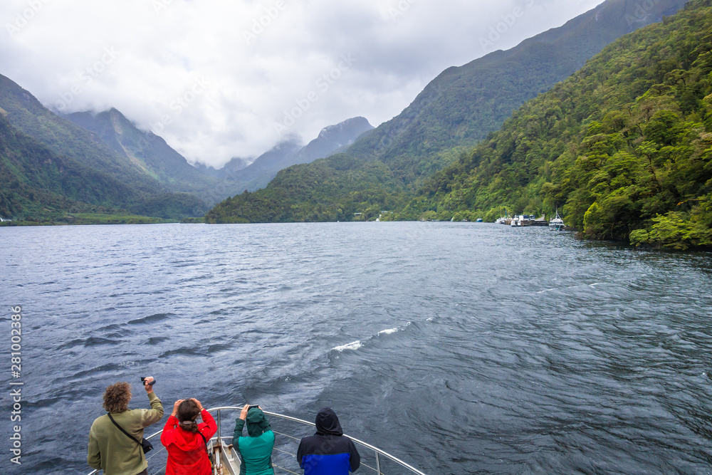 Doubtful Sound Fiordland National Park New Zealand Doubtful Sound Fiordland National Park New Zealand