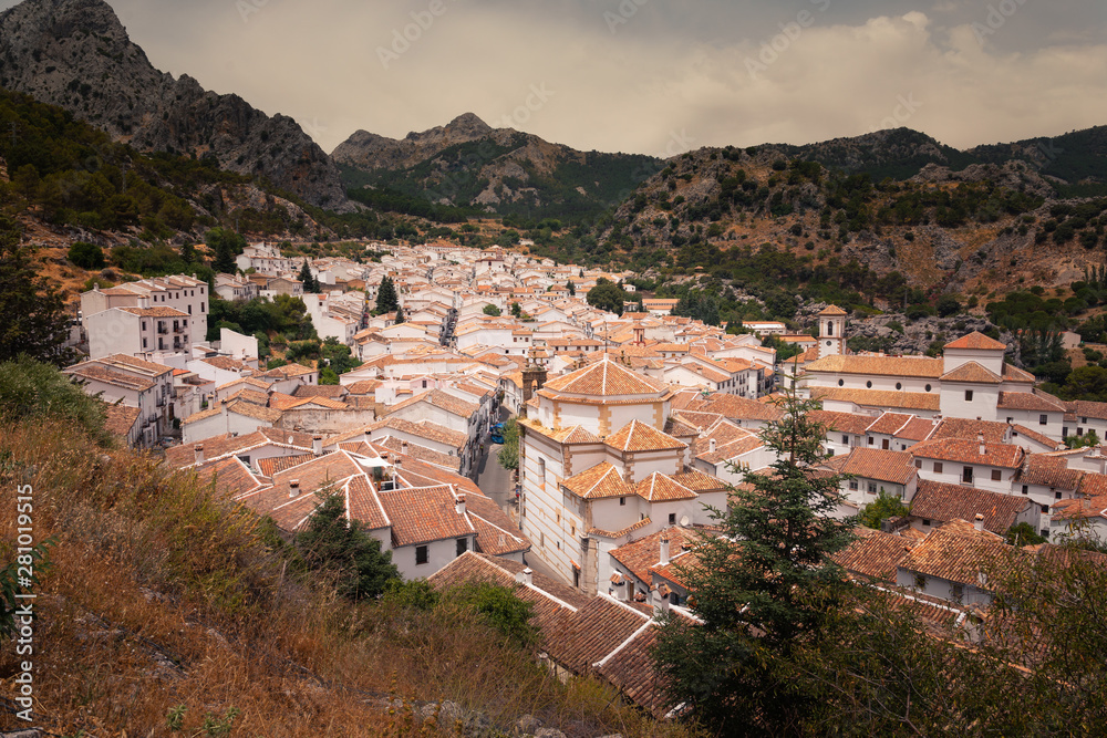 Obraz premium Grazalema one of the famous white towns from Cadiz region at Andalucia, Spain.