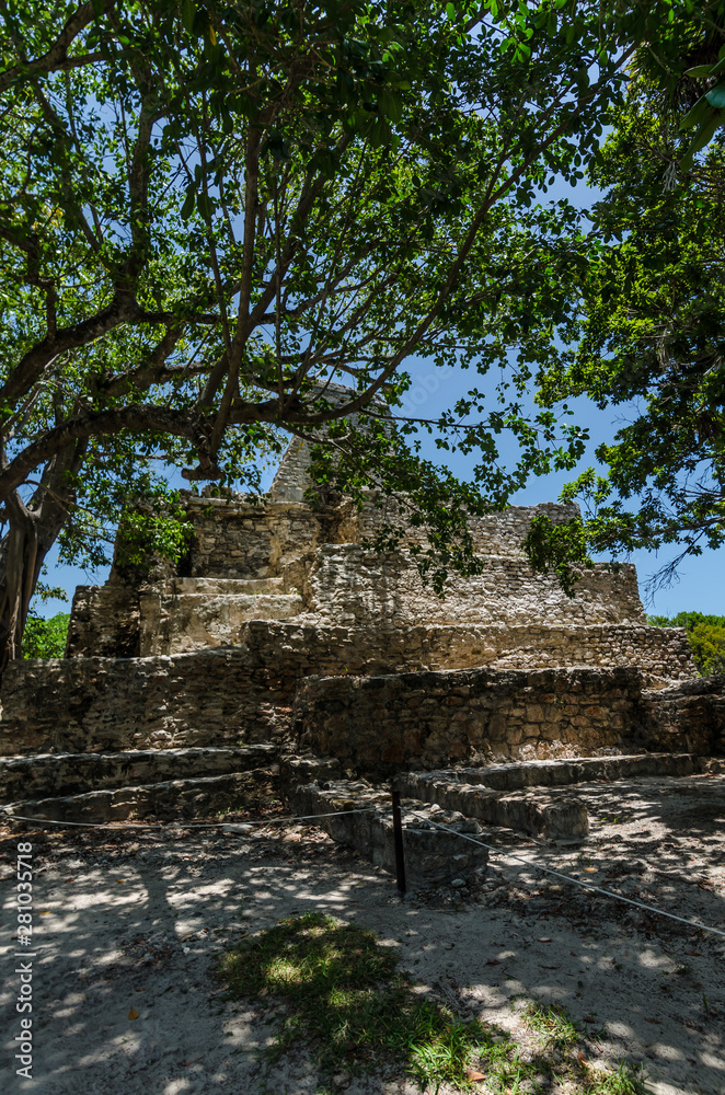 Archaeological Site of El Meco, Cancún, México Archaeological Site of El Meco, Cancún, México