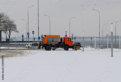 Wallpaper Mural Snow plow eliminates the effects of snowfall Torontodigital.ca