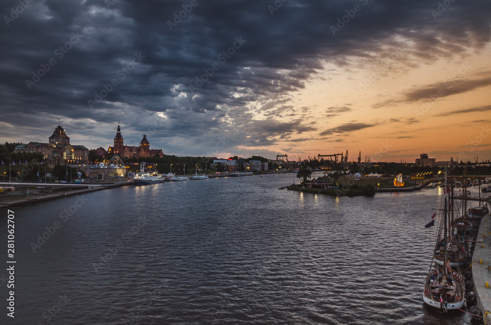 Fototapeta premium Zachód słońca