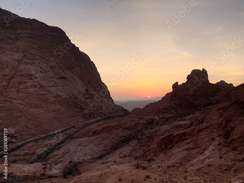 sunset in mountains © Mahmoud