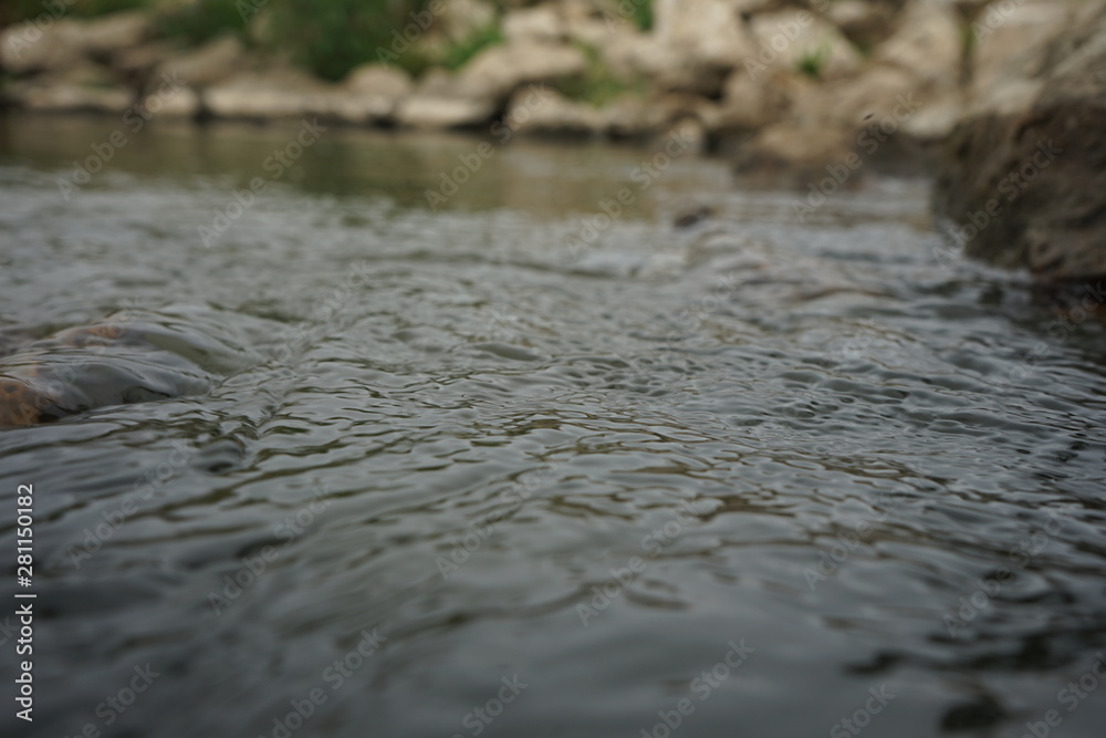 Fototapeta premium fließendes Wasser