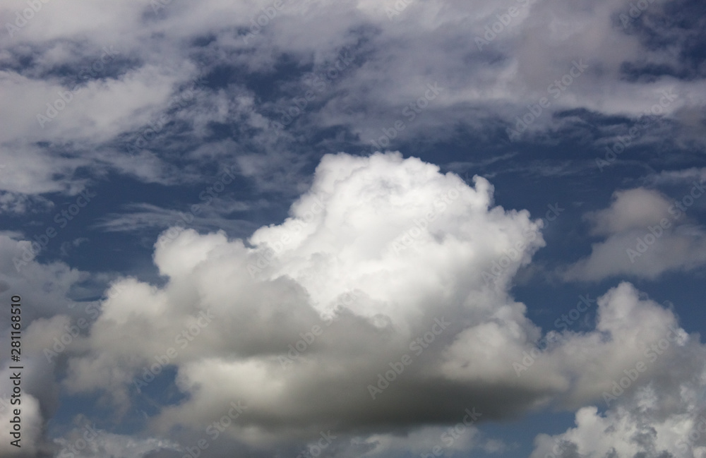 Obraz premium blue sky with clouds