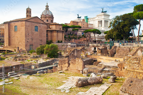 Ruins of Foro Romano, Santi Luca e Martina, Tempio di Venere Genitrice, Altare della Patria