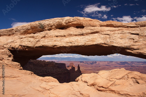 Mesa Arch © Aleksander
