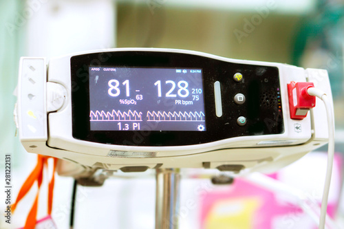 Foto Head of measuring Oxygen saturation device (Standing type) for patient in a hospital