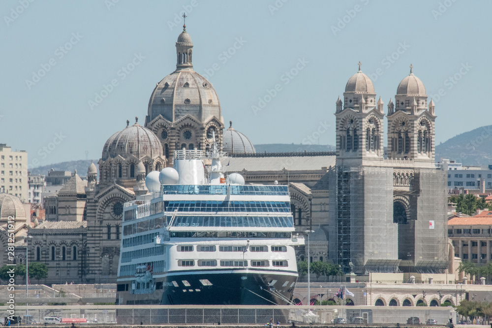 Naklejka premium Vieux Port de Marseille