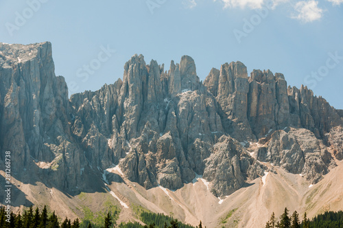 Dolomiten, Latemar, Latemargruppe, Kalkalpen, Latemarspitze, Klettern, Berge, Südtirol, Sommer, Italien photo