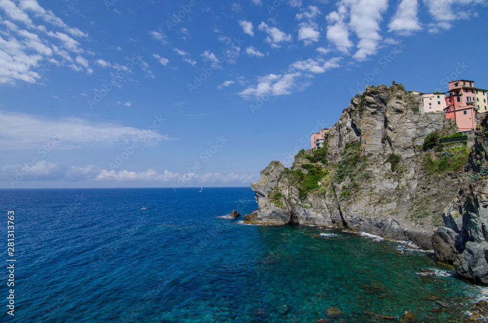 Cinque Terre - Picturesque fishermen villages in the province of La Spezia, Liguria, Italy Cinque Terre - Picturesque fishermen villages in the province of La Spezia, Liguria, Italy