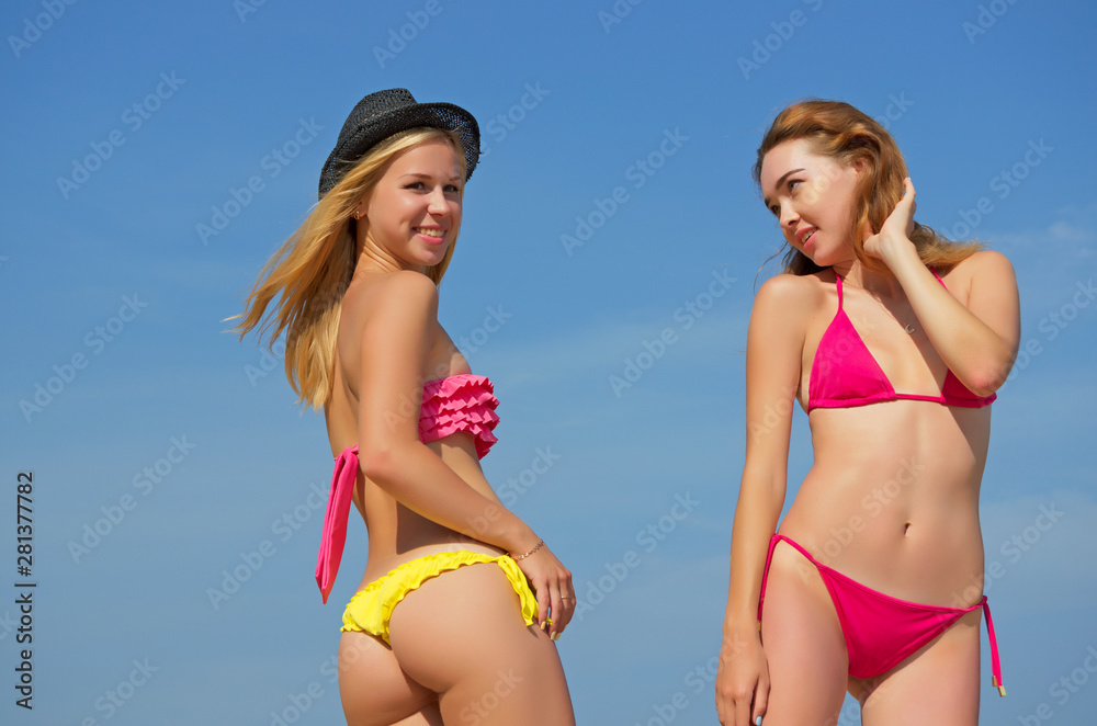Thong Bikini Beach Girl Sexy Bum Stock Photo 673042729