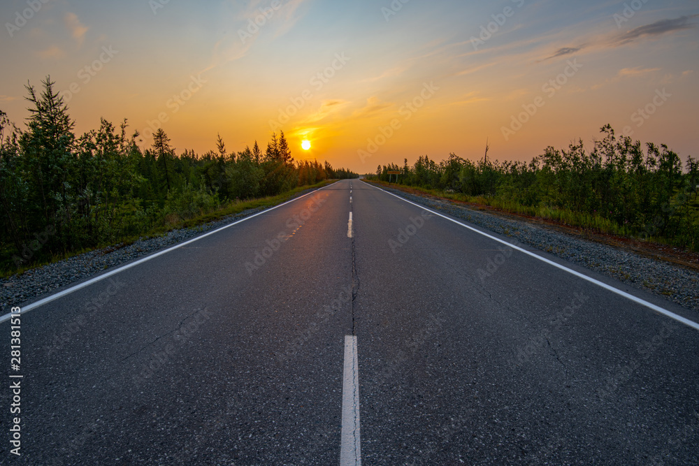 Fototapeta premium road in sunset