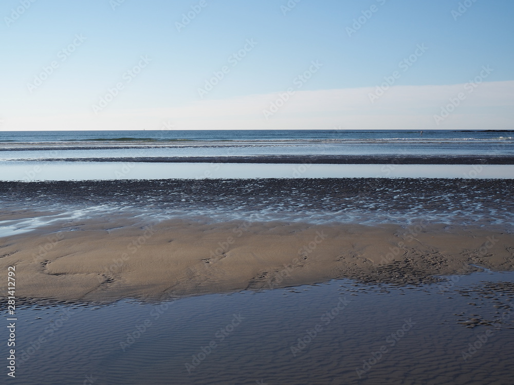 Obraz premium early morning on Ogunquit beach at low tide