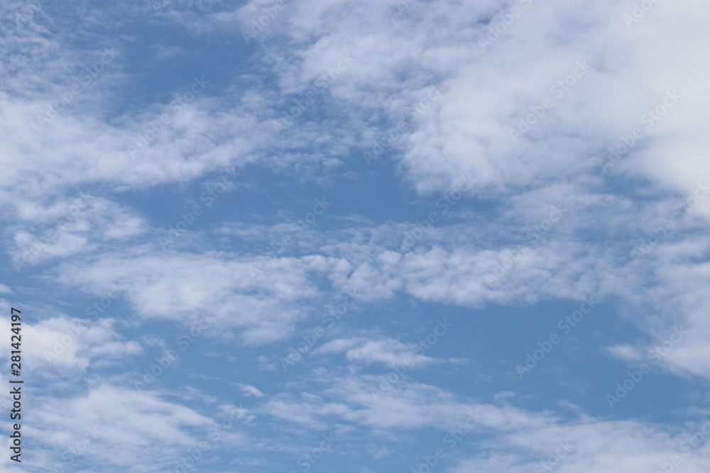 Obraz premium Fluffy Cloud , Cumulus , on the Clear Blue Sky, Summer Holidays