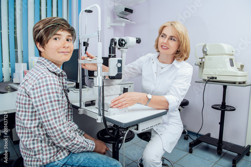 teenager and ophthalmologist
