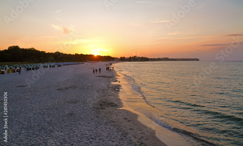 Sonnenuntergang am Strand von Boltenhagen  Ostseeheilbad in Mecklenburg-Vorpommern
