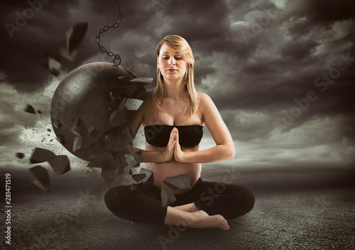 Billede på lærred Woman overcomes adversity with tranquility and serenity