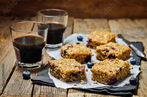 Blueberry Quinoa Oats Breakfast cakes
