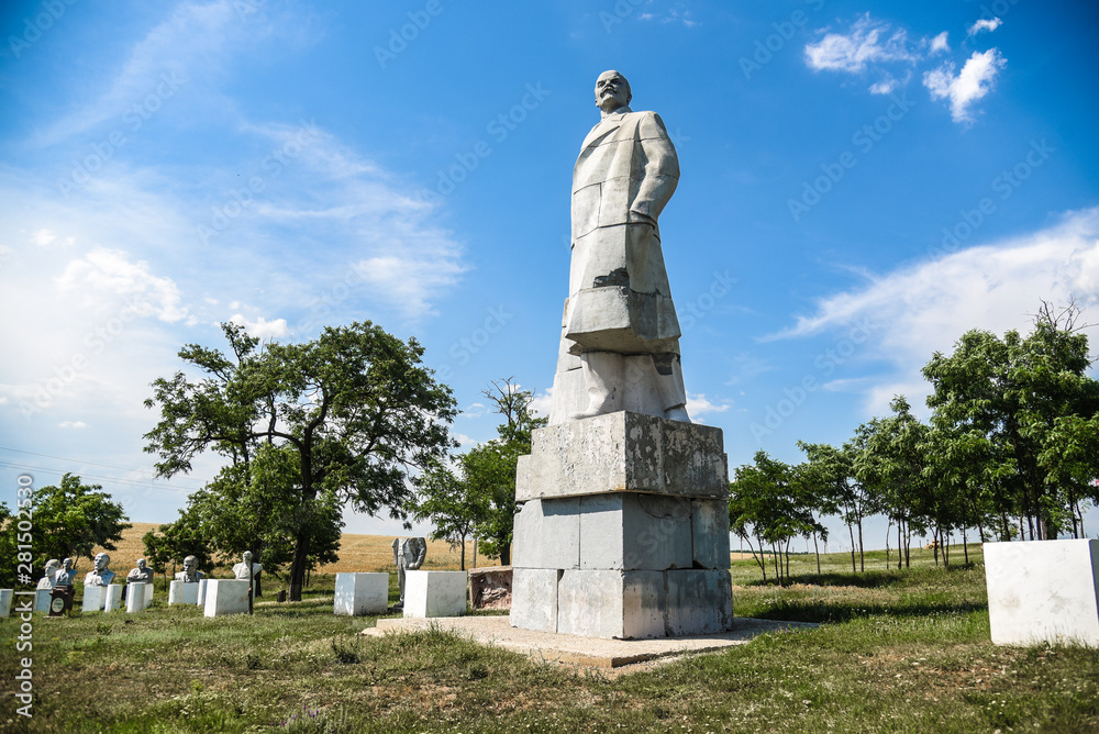 monument to Vladimir Ilyich Lenin
