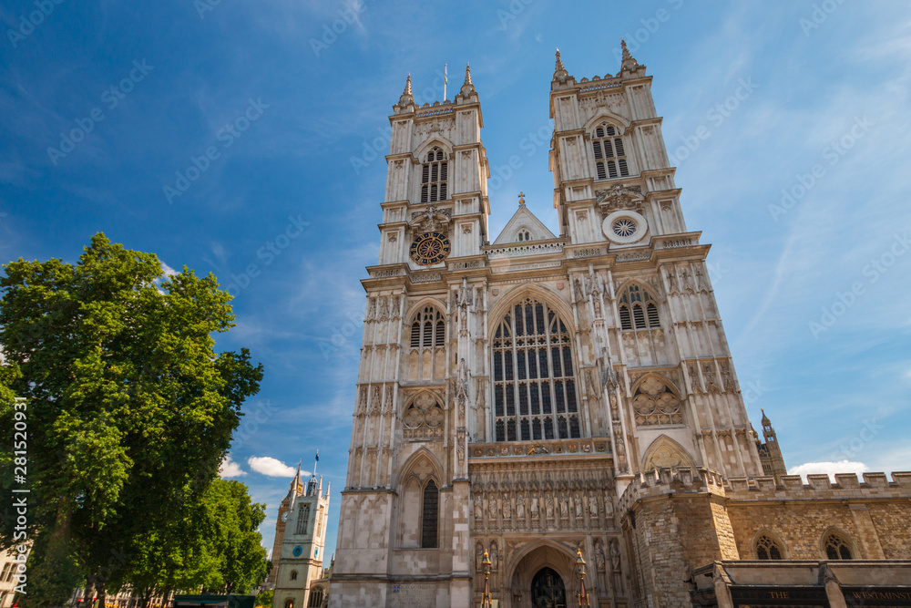 Western facade Westminster Abbey, London, United Kingdom Western facade Westminster Abbey, London, United Kingdom