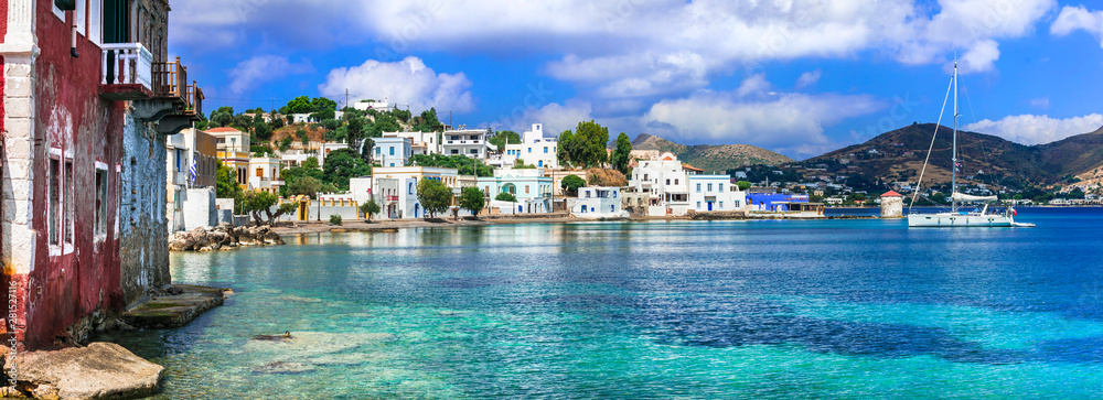 Naklejka premium Tradycyjna autentyczna Grecja - piękna wyspa Leros w Dodekanezie