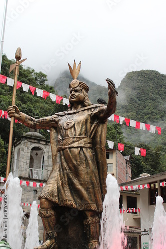 Estatua plaza de armas