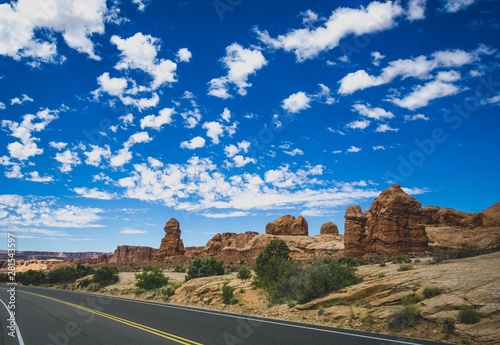 road passing by arches park