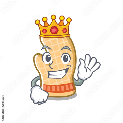 King oven gloves on a cartoon shelf