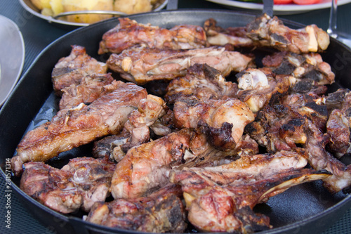 cooked ribs on the plate