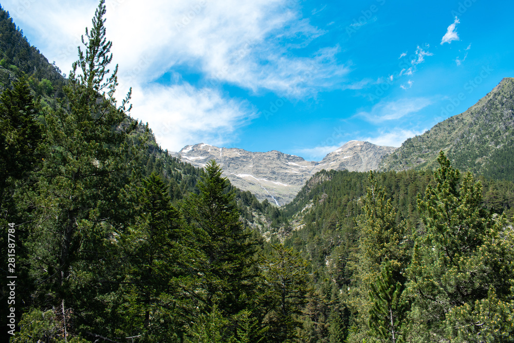 Obraz premium Beautiful landscape mountains in summer at Parc Natural del Comapedrosa, Andorra