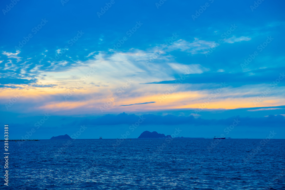夕暮れの日本海（福岡県　響灘）