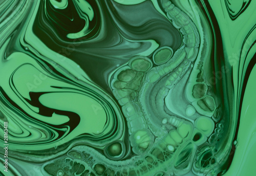 Streszczenie niewyraźne tło wypełnienia akrylowego. Barwione na zielono. Przycięte zdjęcie, poziome, zbliżenie, poziome. Zarys projektu